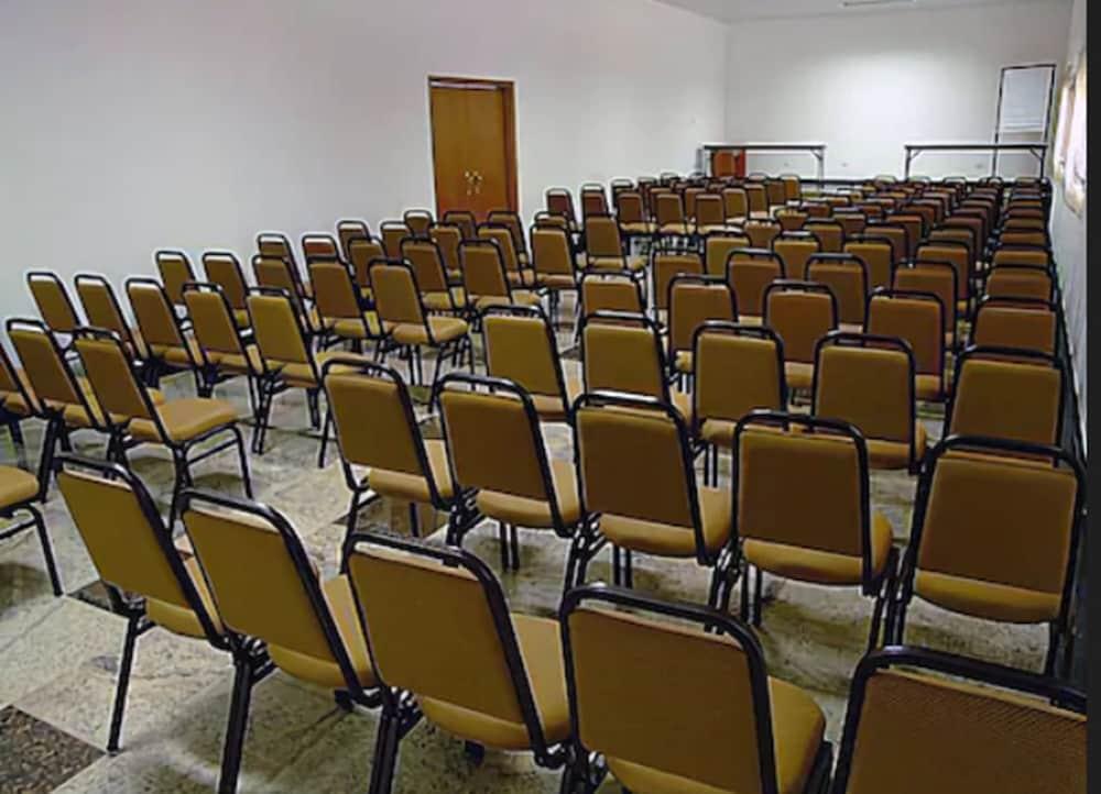Hotel Londri Star لوندرينا المظهر الخارجي الصورة